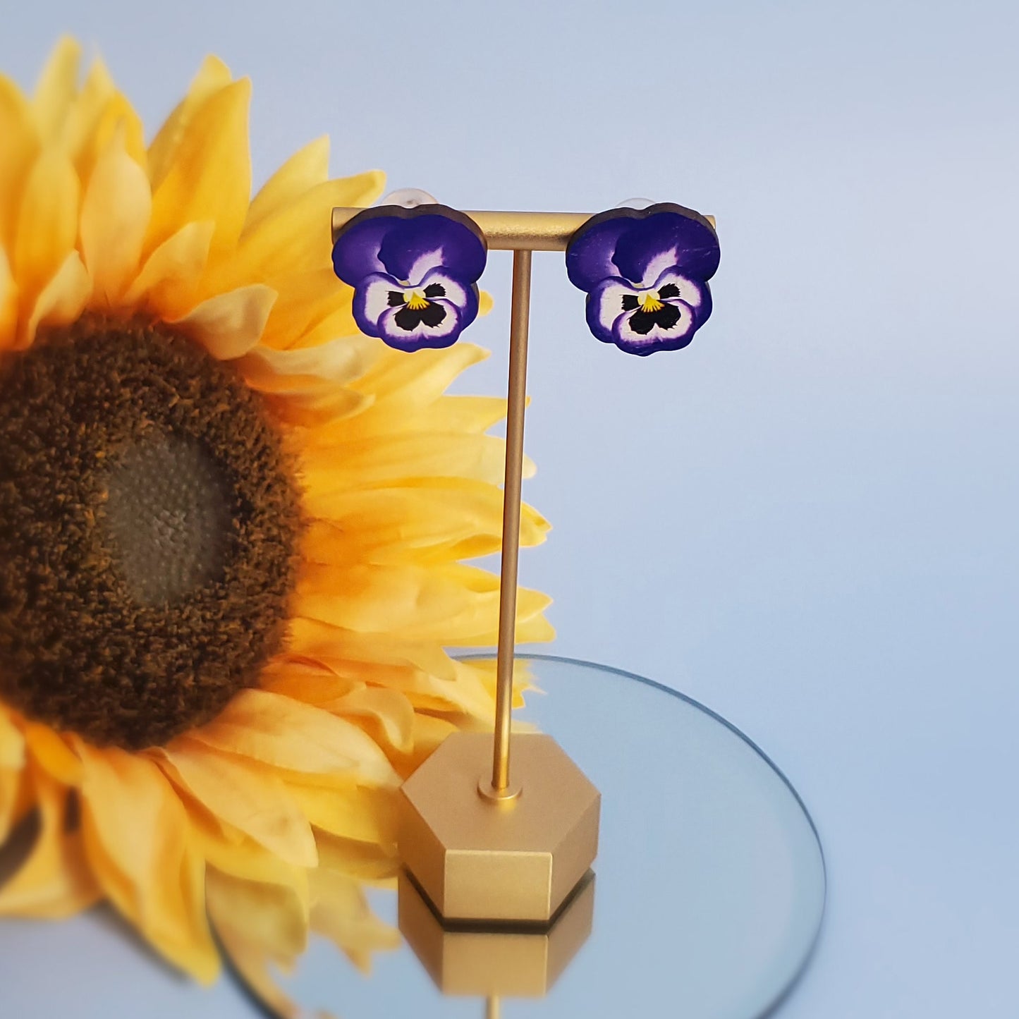 Pansy Studs